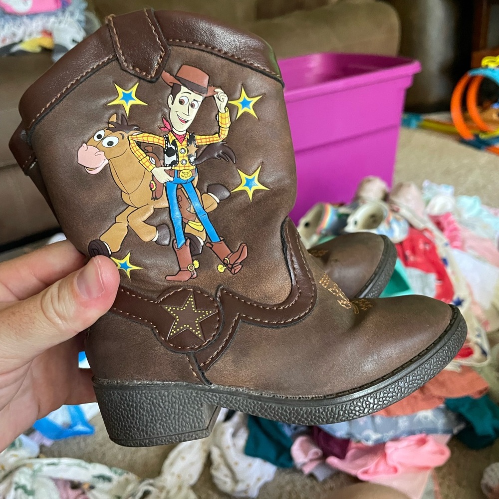 Disney Pixar Toy Story boot toddler size 6 great condition